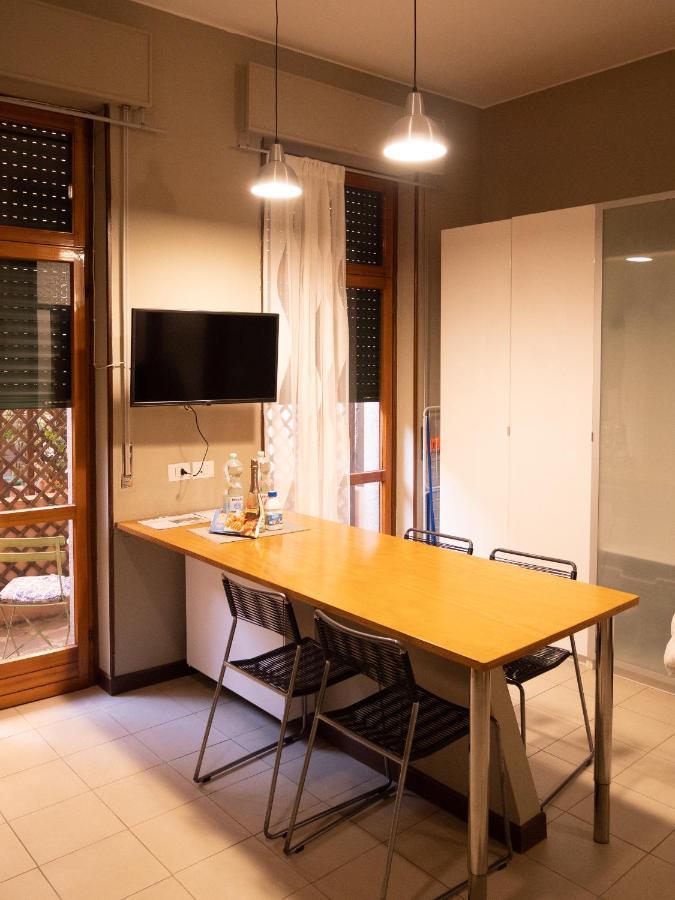 Chambers Short Rentals - Via Gezio Calini Brescia - 2 Studio Flats 외부 사진